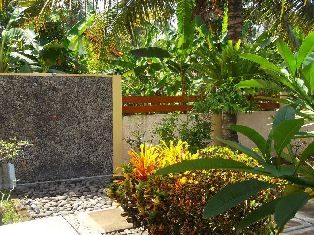 Ragha Homestay Batukaras Экстерьер фото