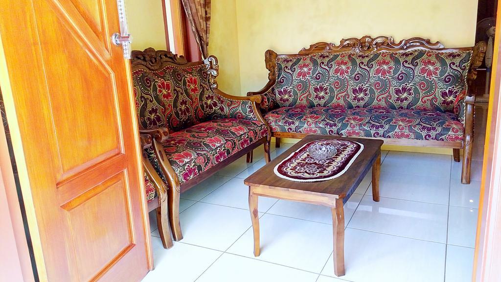 Ragha Homestay Batukaras Экстерьер фото
