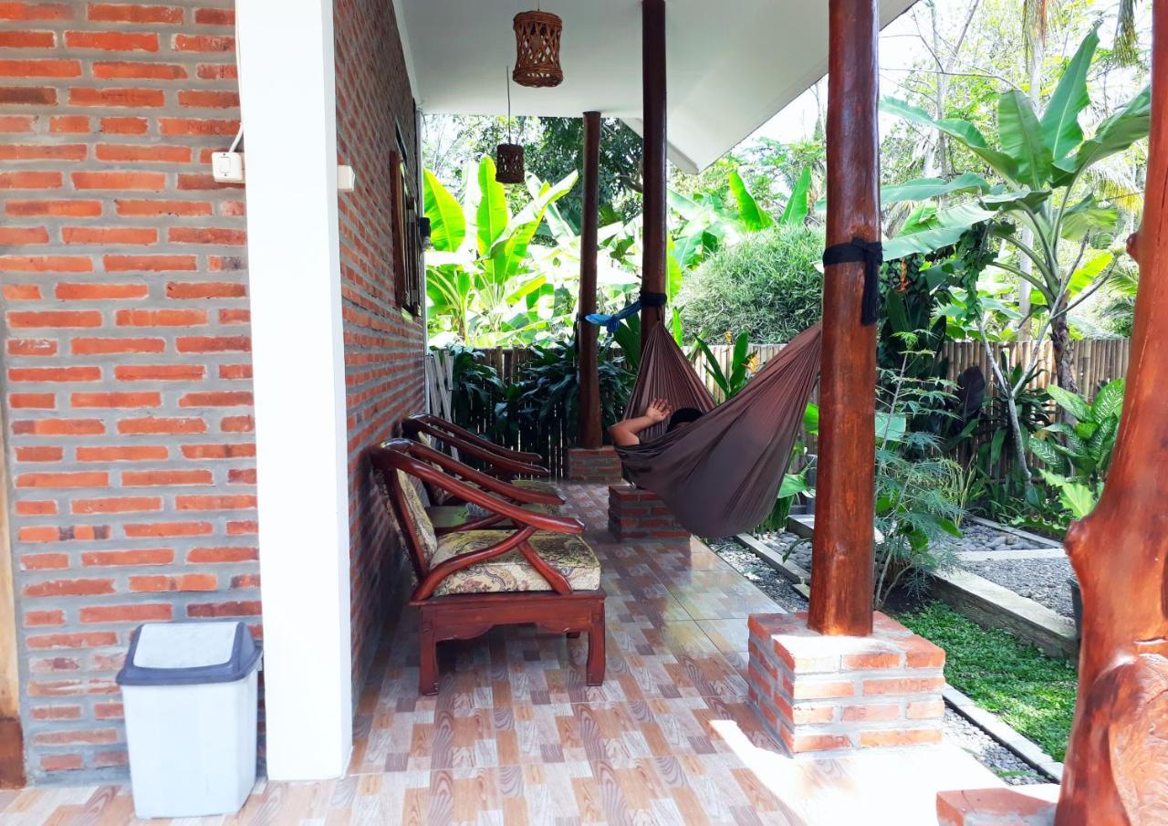 Ragha Homestay Batukaras Экстерьер фото